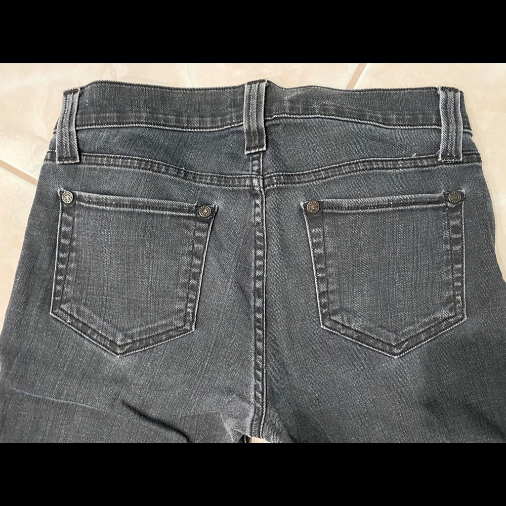 Rock & Republic Size: 32